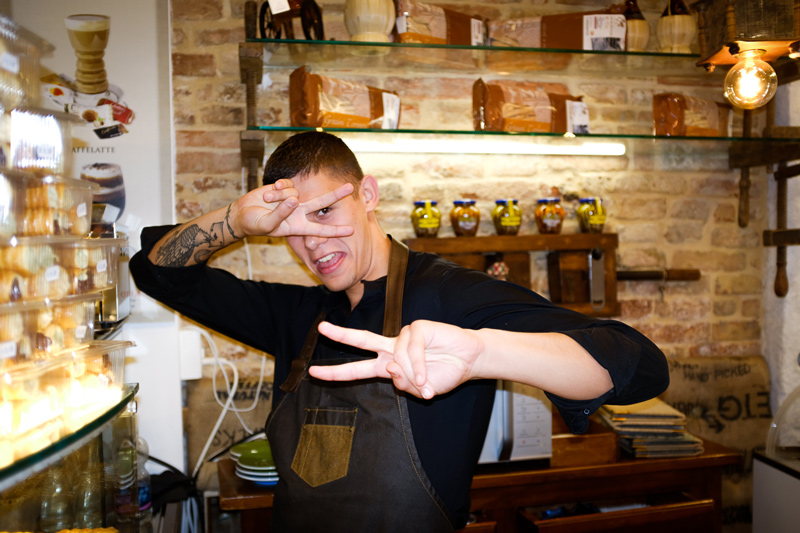 DSCF7540-empty_glass-OnSet-Greve-sm