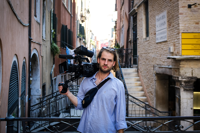 DSCF7548-empty_glass-OnSet-Hayk-Seirig-sm